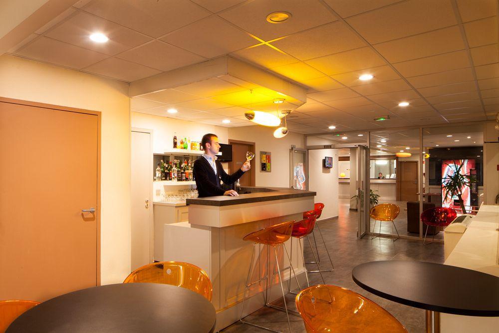 Ibis Budget Bourgoin Jallieu Centre Exterior foto